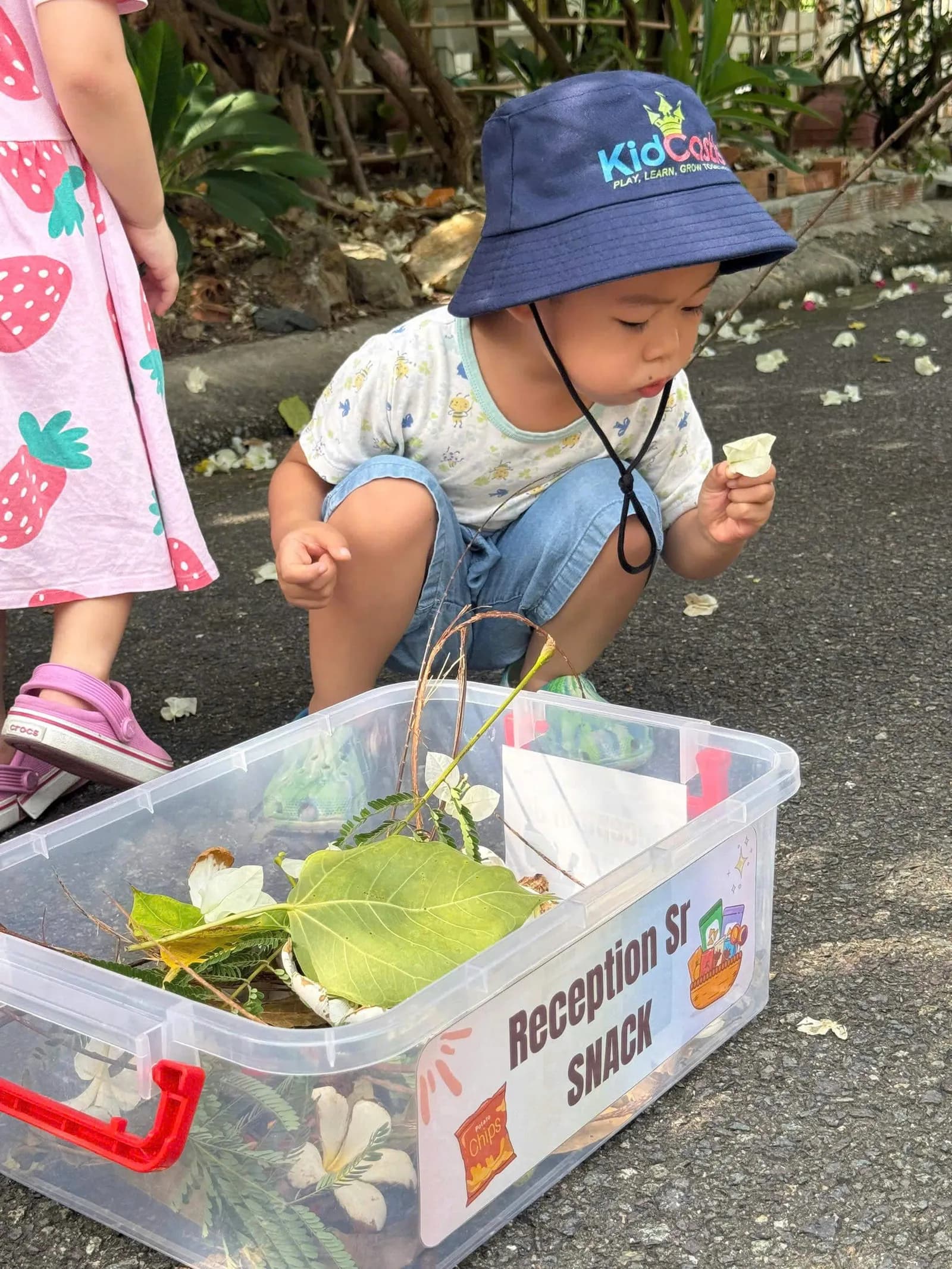 Little Helpers